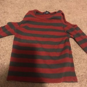 Open shoulder crop top